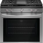 Frigidaire Gallery 30 in. 5 Burner Freestanding Gas Range in Stainless Steel with True Convection and Air Fry GCRG3060BF