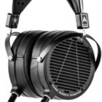 Audeze LCD2 Classic with Leather Free Earpads and Case