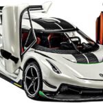 Toy Cars Model Koenigsegg Jesko 1/24 White Alloy Collectibles Die-cast Vehicles with Sound and Light