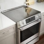 Bosch 800 Series 30 in 5 Burner Element Slide-in Electric Range in Stainless Steel with True Convection Oven and Self-Cleaning HEI8056U - Image 6