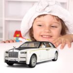 BDTCTK 1/32 Rolls-Royce Phantom Model Car,Zinc Alloy Pull Back Toy car with Sound and Light for Kids Boy Girl Gift(White) - Image 7