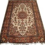 AL AHMEDANI LINEN Guleaina Flowral Classic Designed 6 x 4 Area Rug - Hand Knotted Wool Silk Carpet with Elegant Floral Patterns, Rare Decorative Rug for Living Room, Bedroom